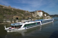 APT River Ship