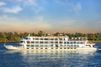 Sun Boat IV exterior