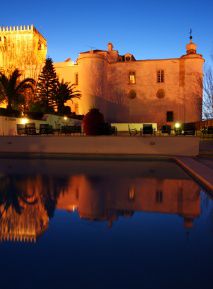 Pousada de Estremoz, Rainha Santa Isabel