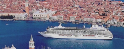 Crystal Serenity arrives in Venice