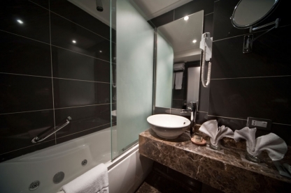 Royal Suite Bathroom