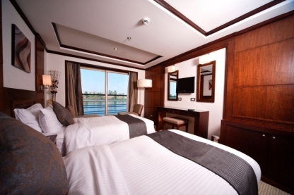 Twin Cabin 4