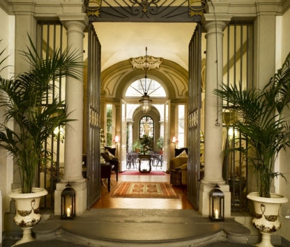 Relais Santa Croce lobby