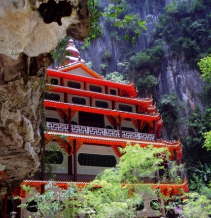 Sam Poh Tong Cave Temple Penang