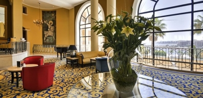 Corinthian Hotel St Georges Bay lobby
