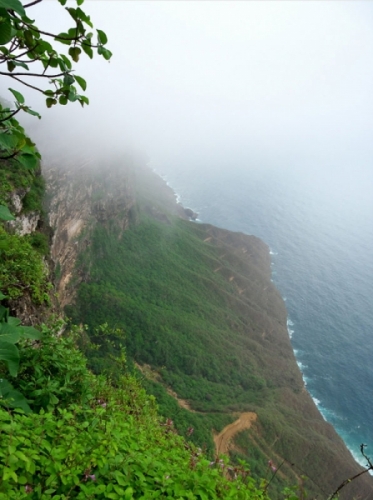 Dhofar cliffs and clouds